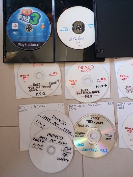 Caixas jogos ps2, demos e backups