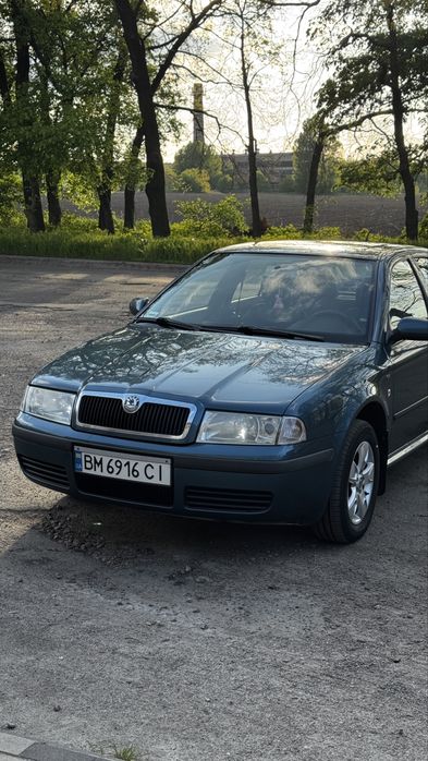 Шкода октавія тур.