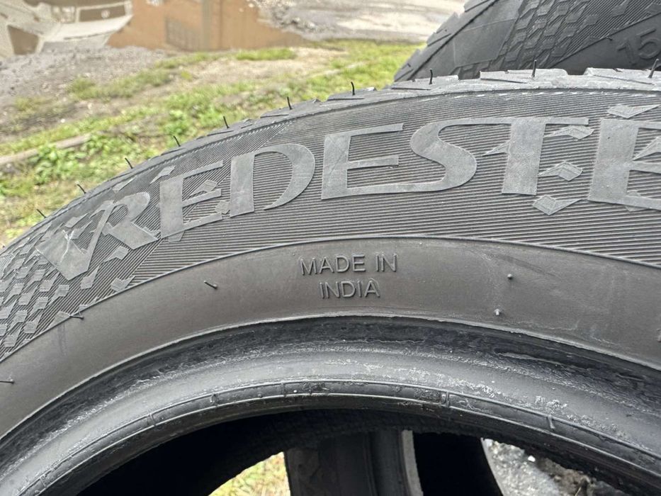 Всесезонні шини Vredestein 155/70 R13 на славуту таврію матіз