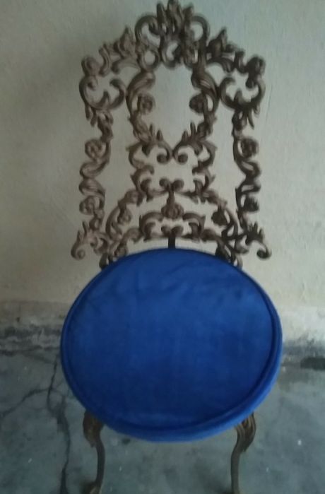 Cadeira vintage em bronze