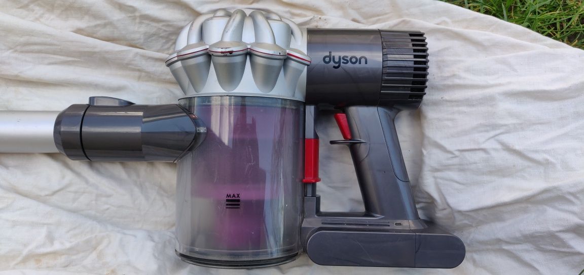 Пилосос Dyson V6