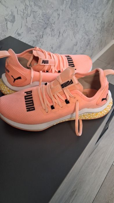 Кросівки жіночі Puma