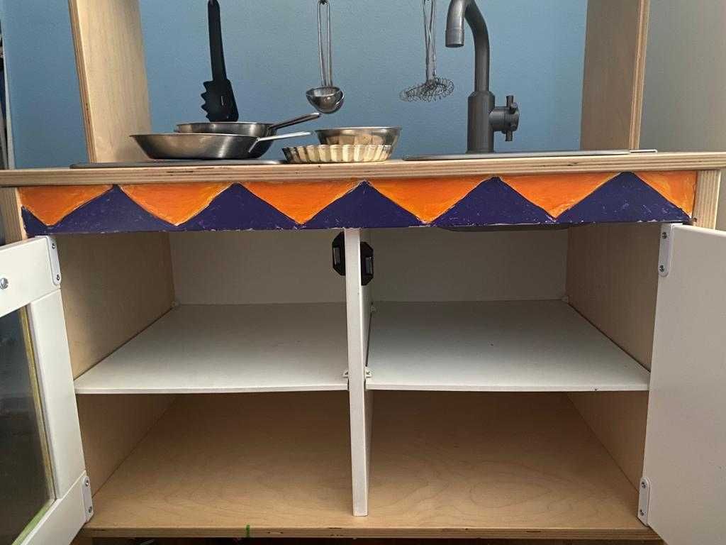 Cozinha de madeira (IKEA, pintada)