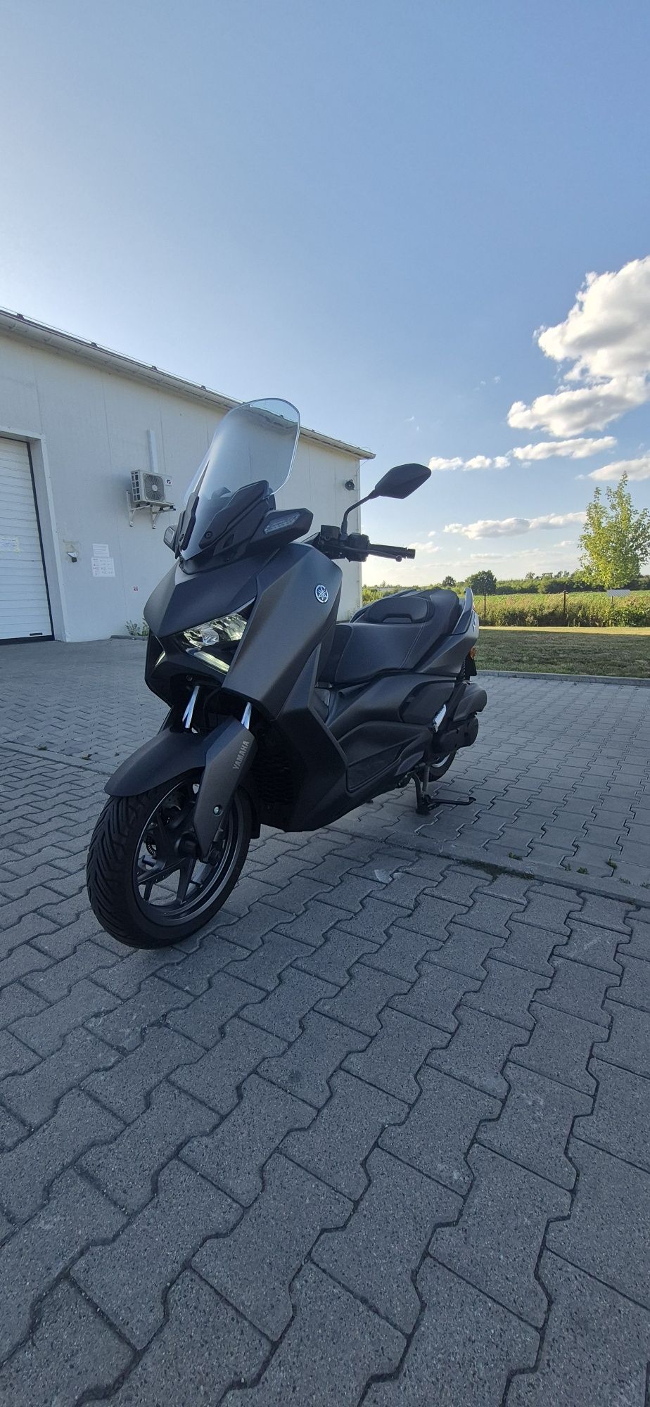 Skuter Yamaha X-max 125 Jak Nowy