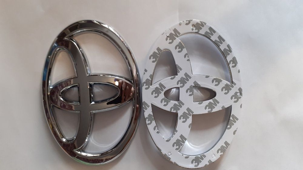 Эмблема значок Lexus Toyota Camry 50,55,70,RAV4,Хайлендер,L C 150,200