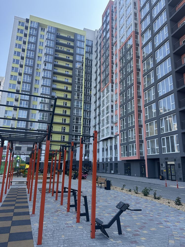 Продам 2 комн  квартиру Акварель 8