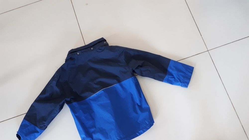 Kurtka przeciwdeszczowa wiatrówka Crivit