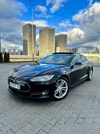 Tesla Model S, 85 кВт