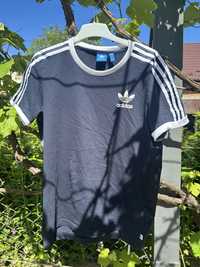 футболка Adidas M розмір