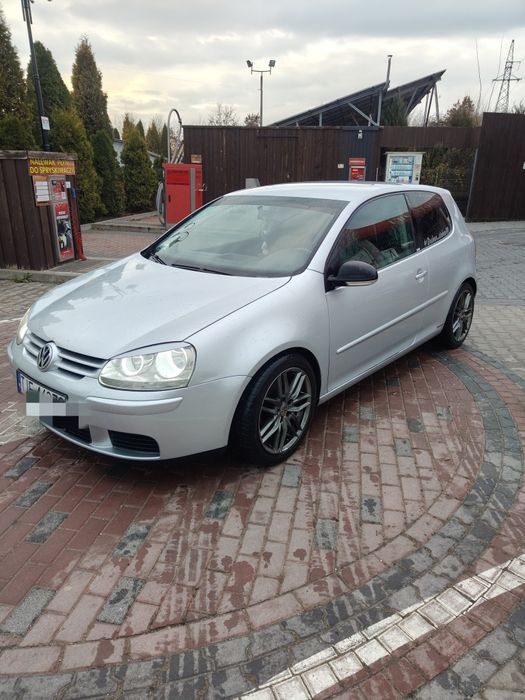 Volkswagen Golf V • 1.6 MPI 102 KM • 2005