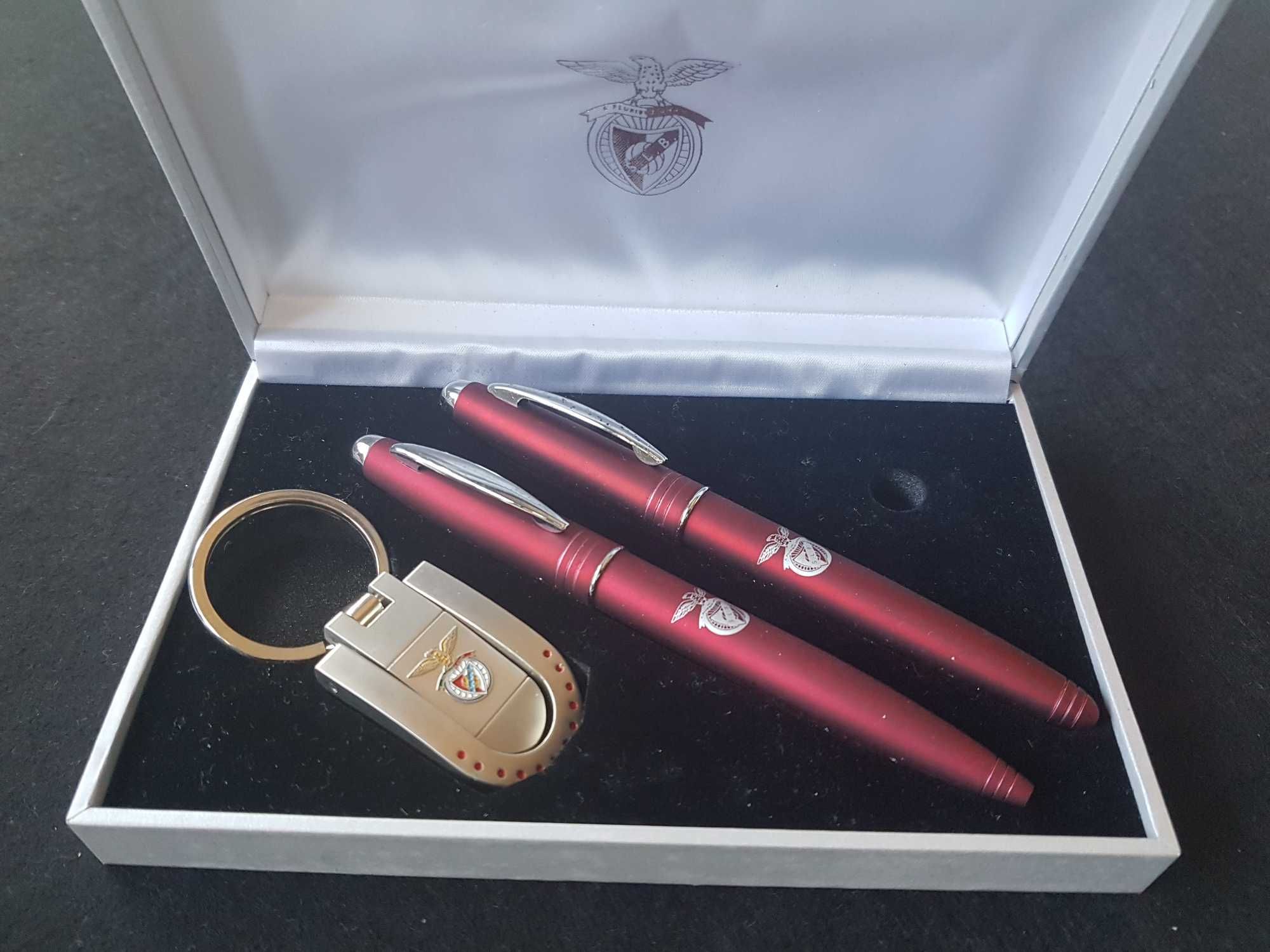 Conjunto Canetas + Porta chaves SL Benfica em estojo de Luxo