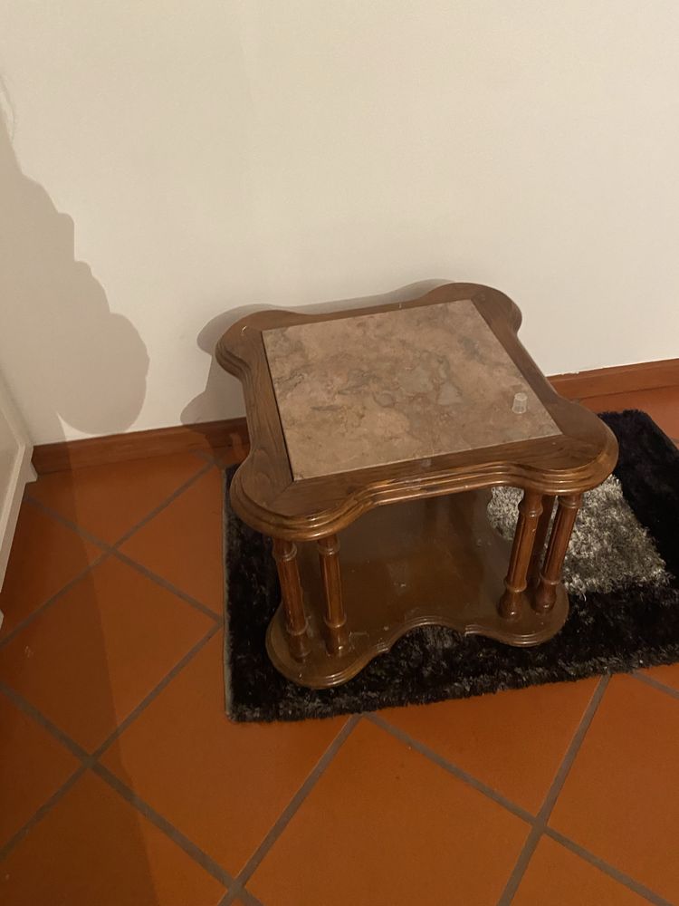 Mesa de centro em madeira