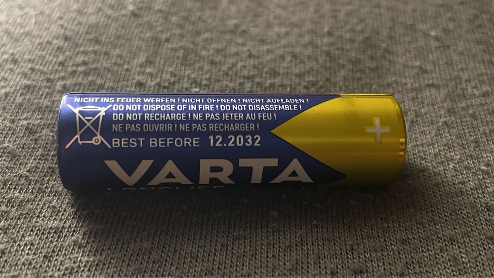 Baterie Varta R6 LR6 paluszki 40sztuk