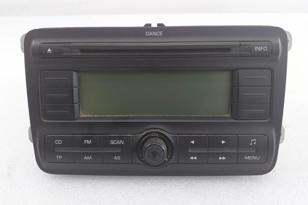 Rádio / auto-rádio SKODA Fabia II Break (545, 5J)