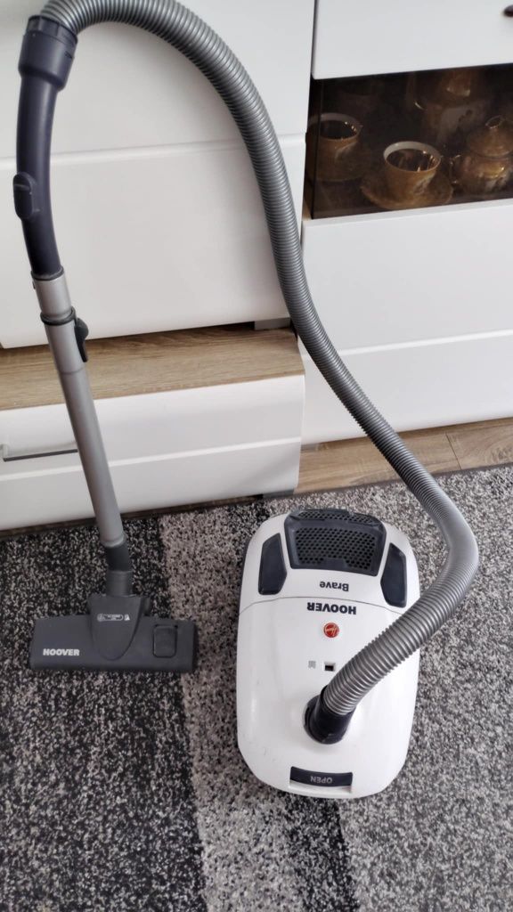 Odkurzacz Hoover 700w jak nowy