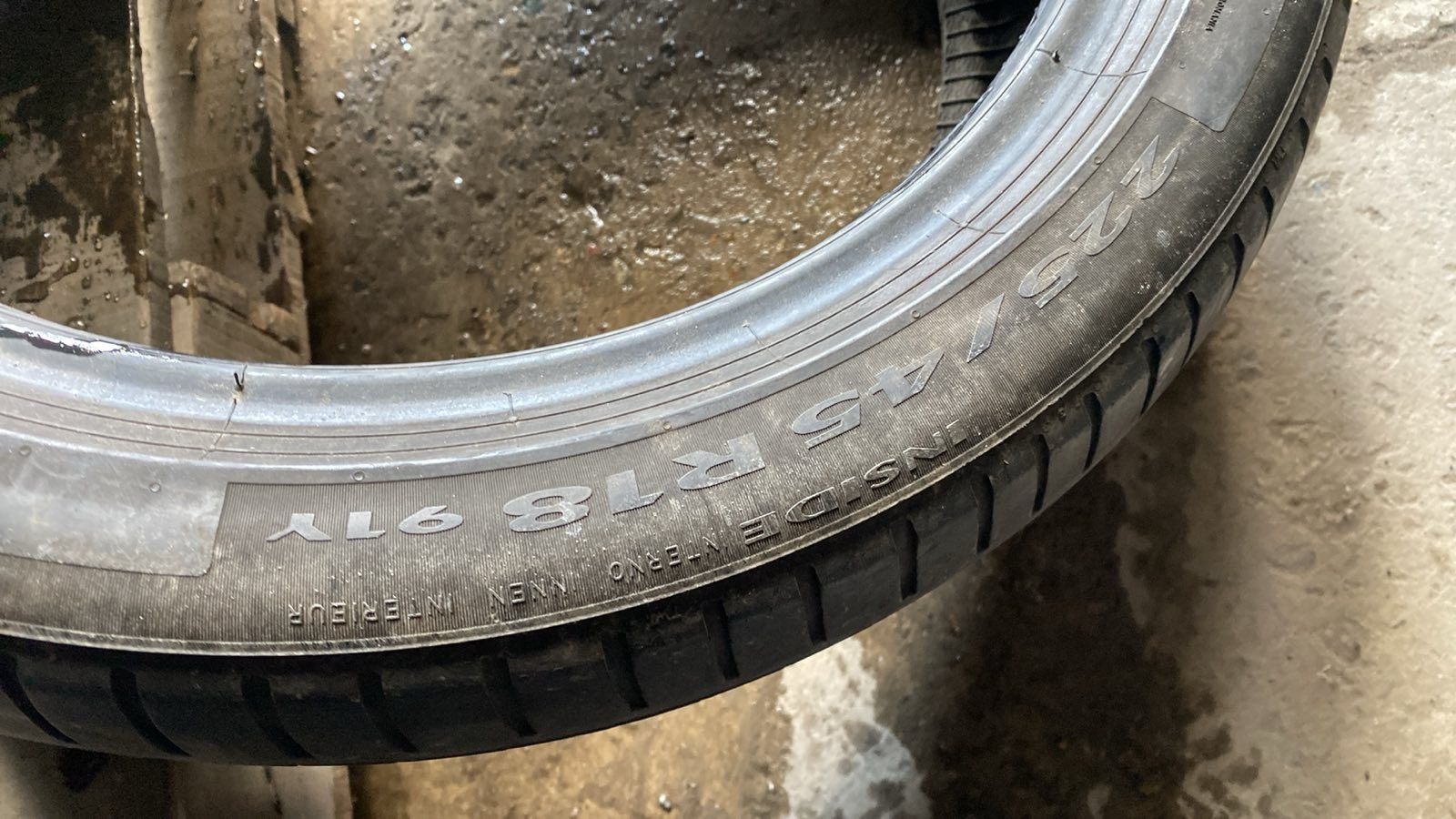 225.45.18 Pirelli 2шт літо шини резина з Європи БВ БУ 45
