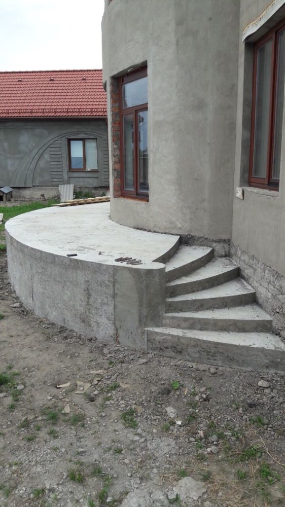 Сходи монолітні (бетонні)бетоні бетон ступеньки
