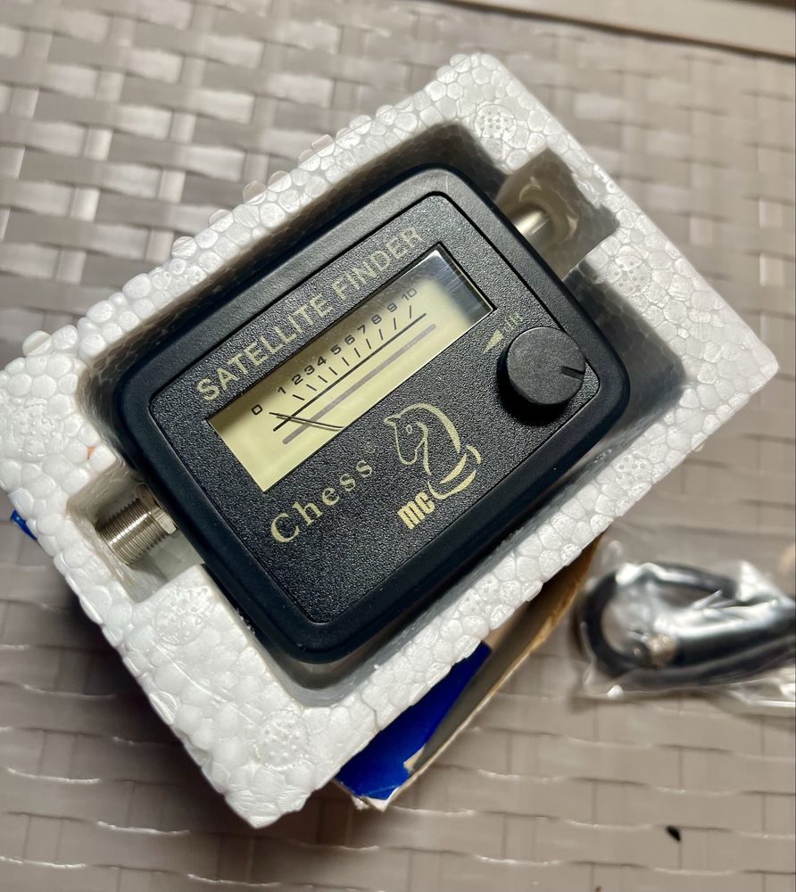Satellite finder