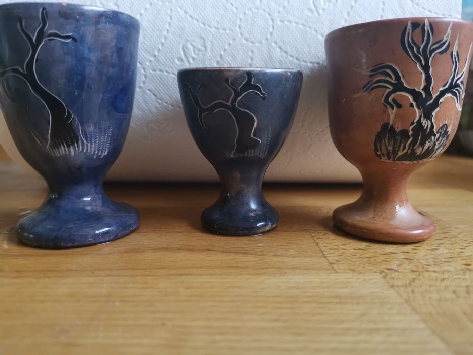 Kamienne kieliszki do jaj