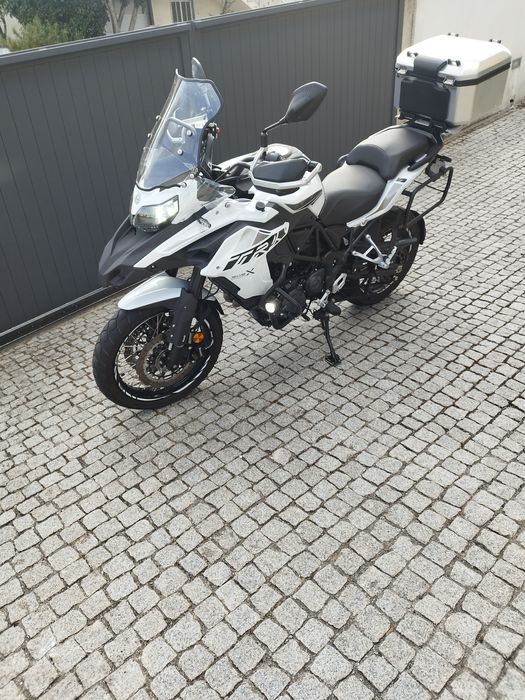 Mota Benelli trk502x