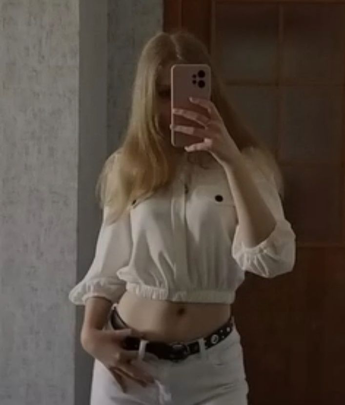 Белая блузка женская