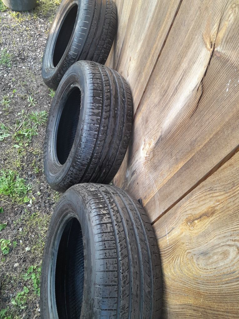 Opony ZEETEX 235/60 R16 Wielosezonowe 4 sztuki