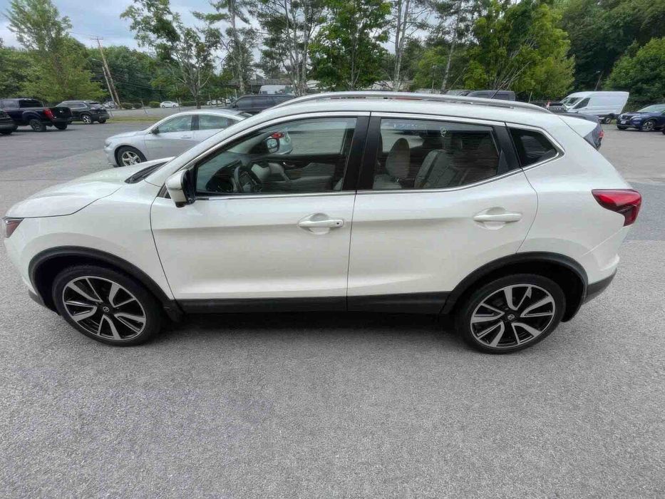 Nissan Rogue Sport SL      2019