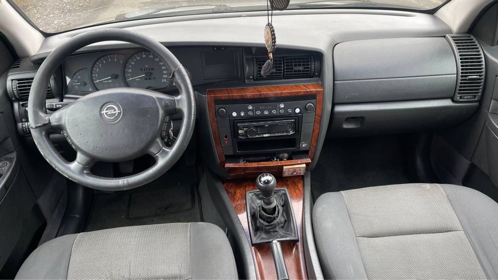 Opel Omega C 2002 2.2 gaz4