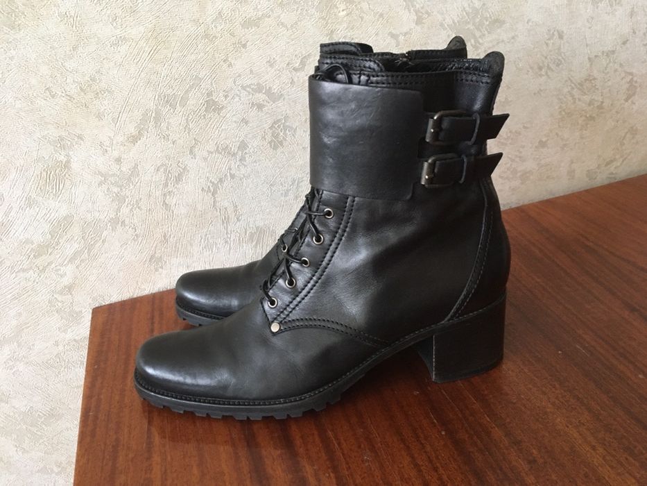 Casadei ботинки р.39-39,5