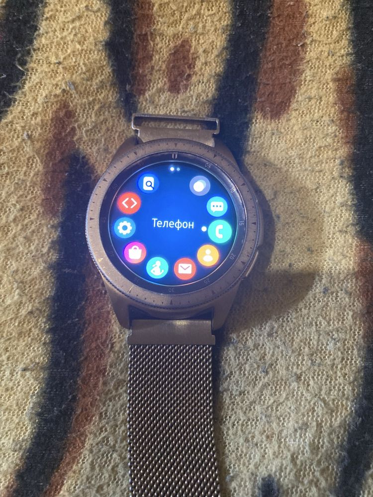 Часы Samsung galaxy watch полностью рабочие полный комплект!!