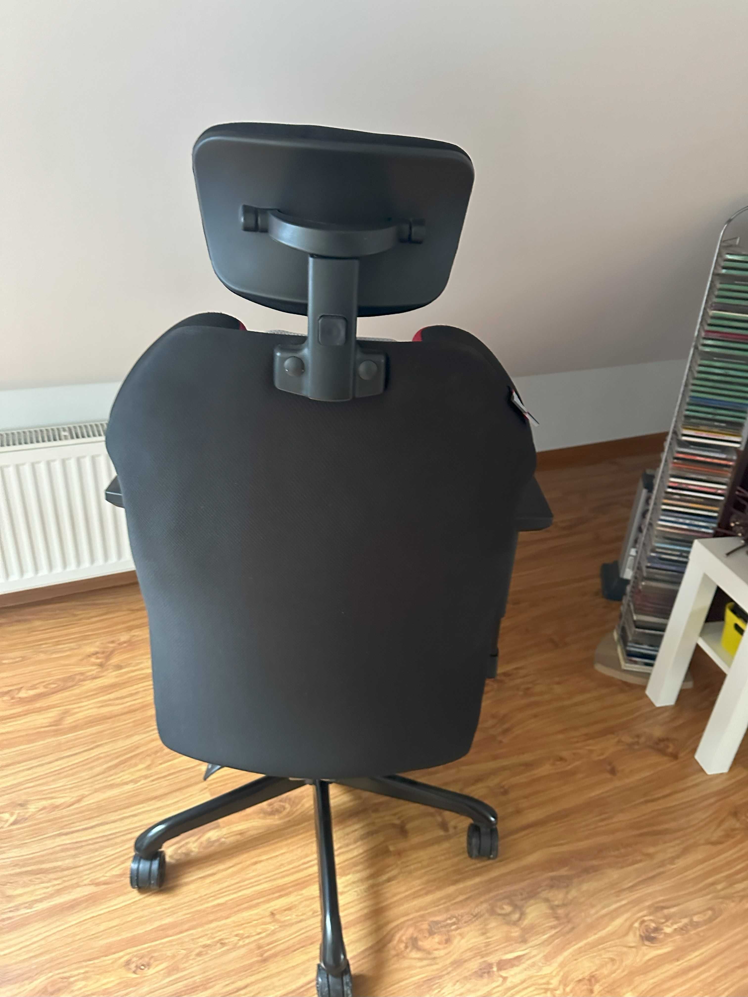 Fotel SPC GEAR EG450 Szaro-czerwony