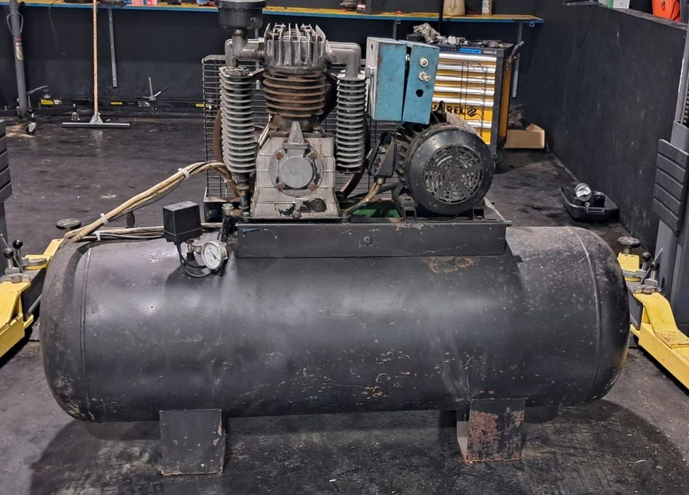 Compressor Trifásico 500L c/quadro