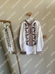 Дитяча лляна вишита нитками вишиванка на хлопчика