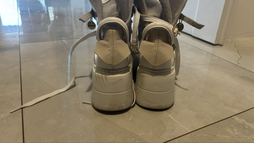 Buty Beyco bialo bezowe
