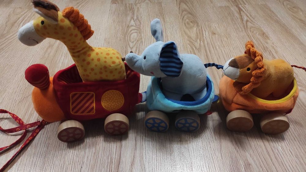 Поїзд м'яка іграшка