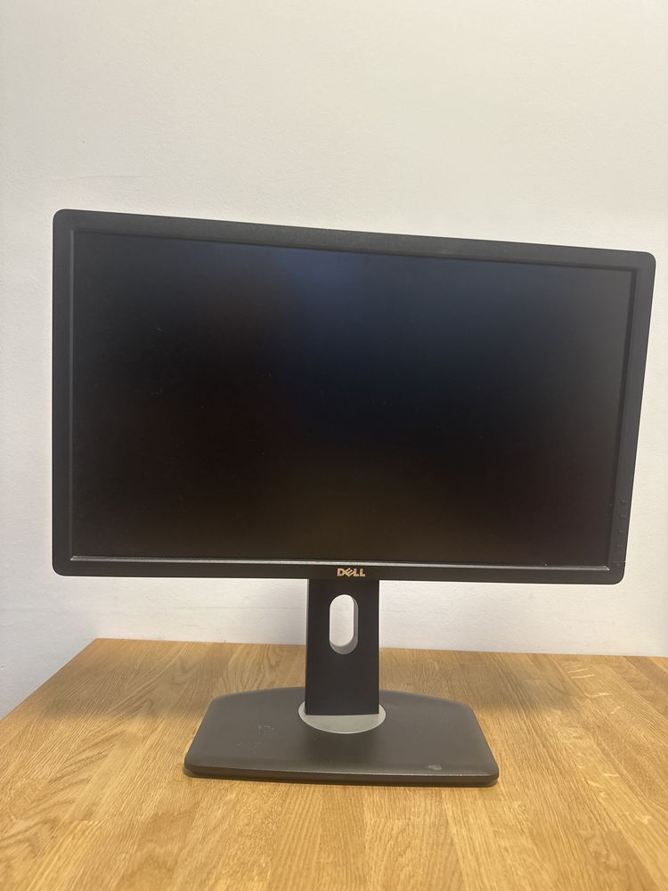 Zestaw 4 x monitor: hp, lg, asus, dell