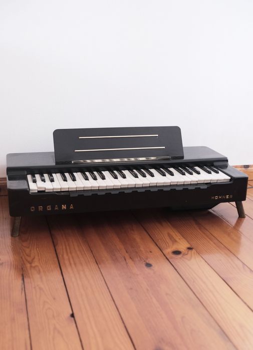 Vintage Hohner Organa Modelo 9807