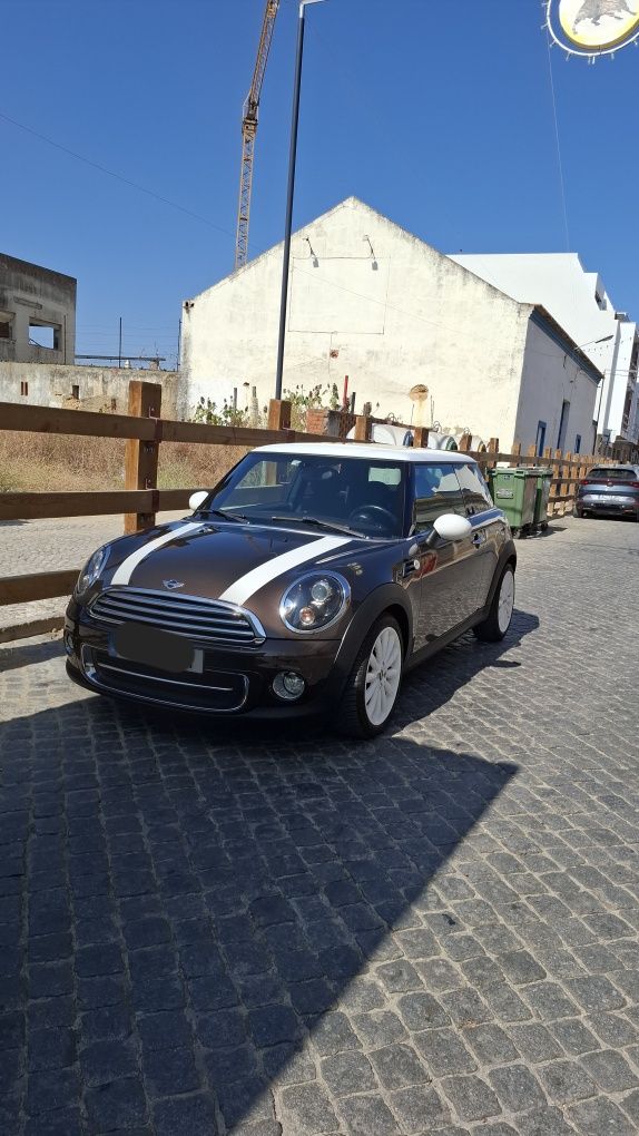 Mini Cooper Hot Chocolate