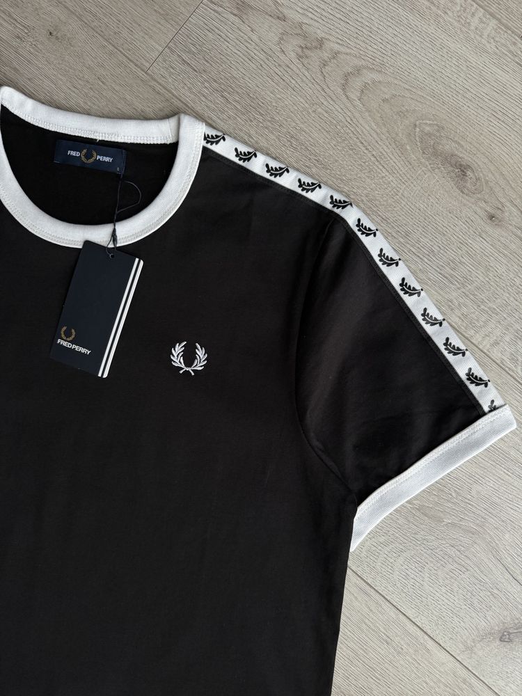 Чорна футболка Fred Perry | Футболки Фред Пері | Фред Пери