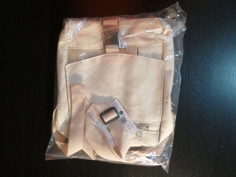 Mochila Tiracol Bege (com etiqueta)