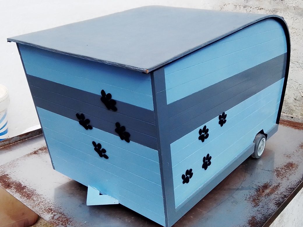 Casota para gato ou cão de pequeno porte