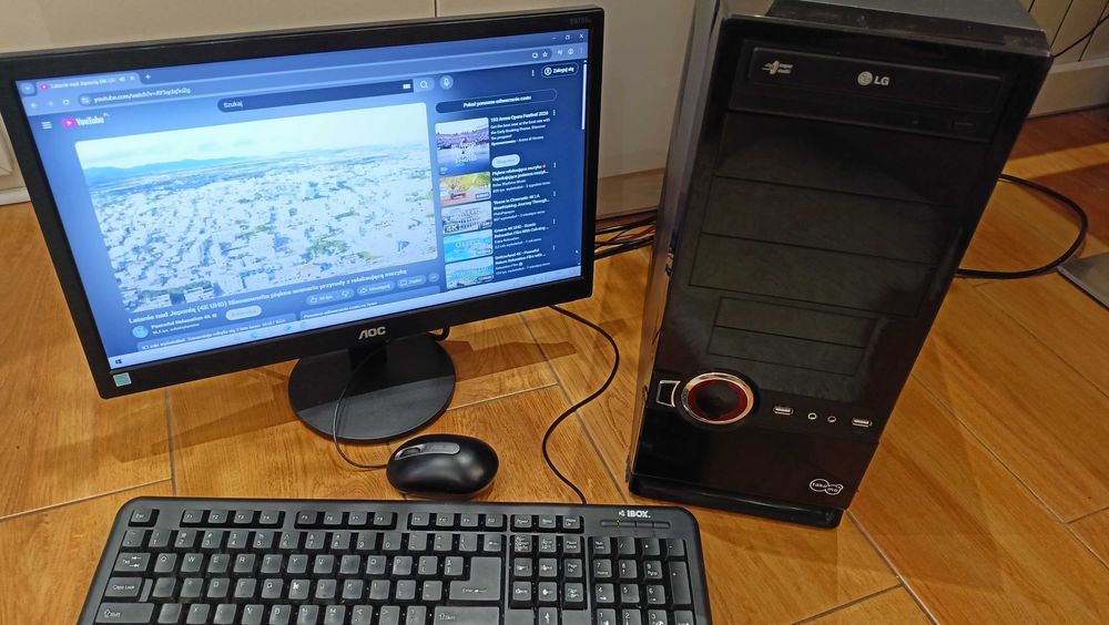 Komputer , stan bardzo dobry + gratis .