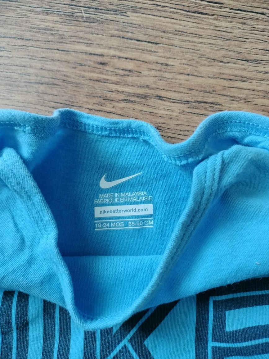 Koszulka Nike z krótkim rękawem r. 85/90