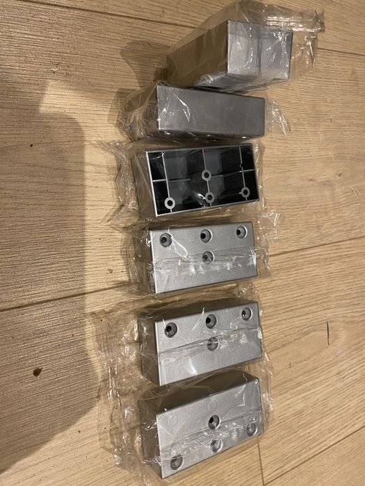 Agata Meble Nóżki nogi do szafy komody szafki 3 cm cena za komplet 14s