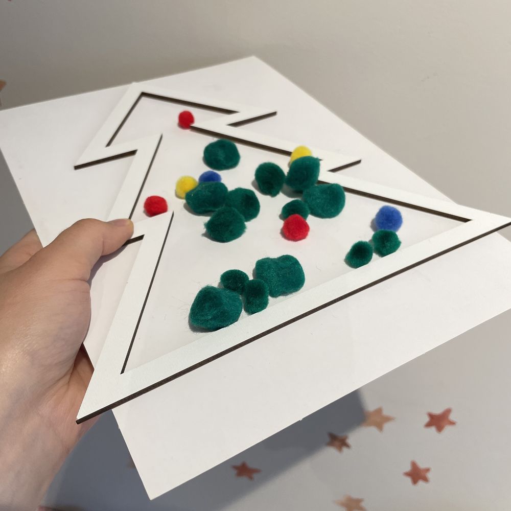 Choinka przesypywanka drewniana do zabaw montessori