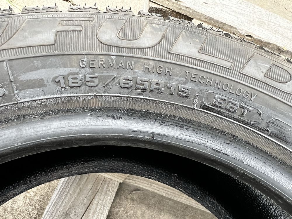 4xopona zimowa FULDA w rozmiarze 185/65 R15