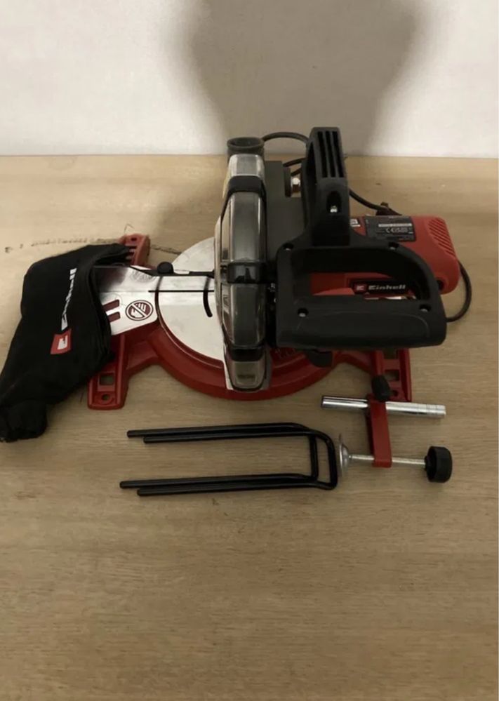 Пила торцювання Einhell TC-MS 2112