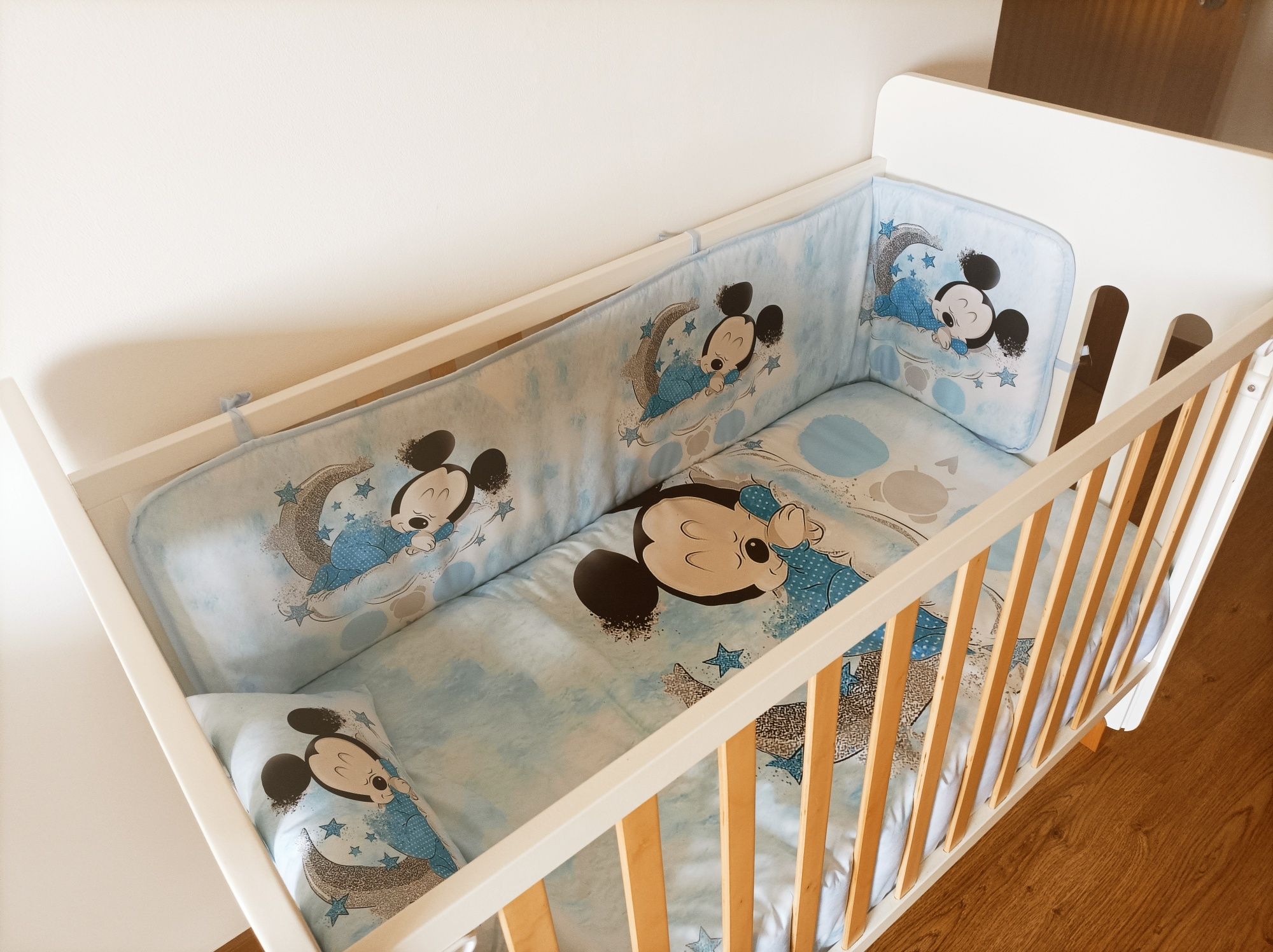 Cama para bebe / berço