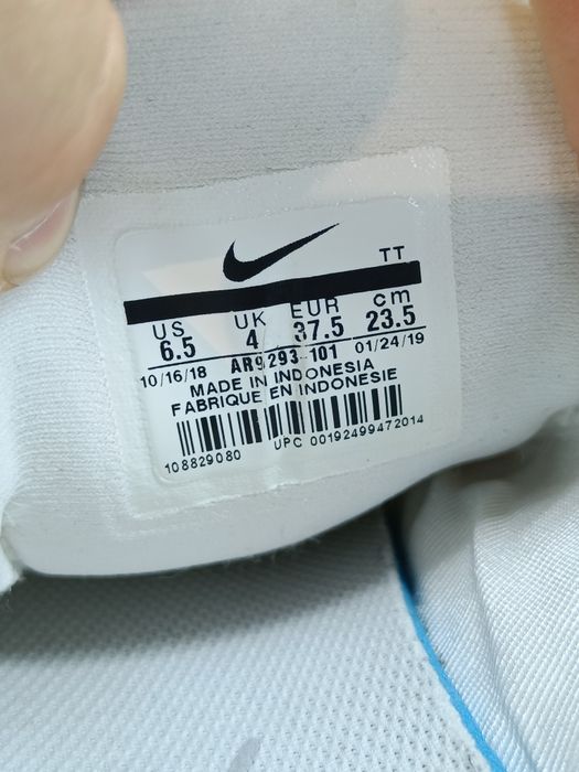 Białe damskie lub dziecięce buty sportowe sneakersy Nike Air Max 720Ma