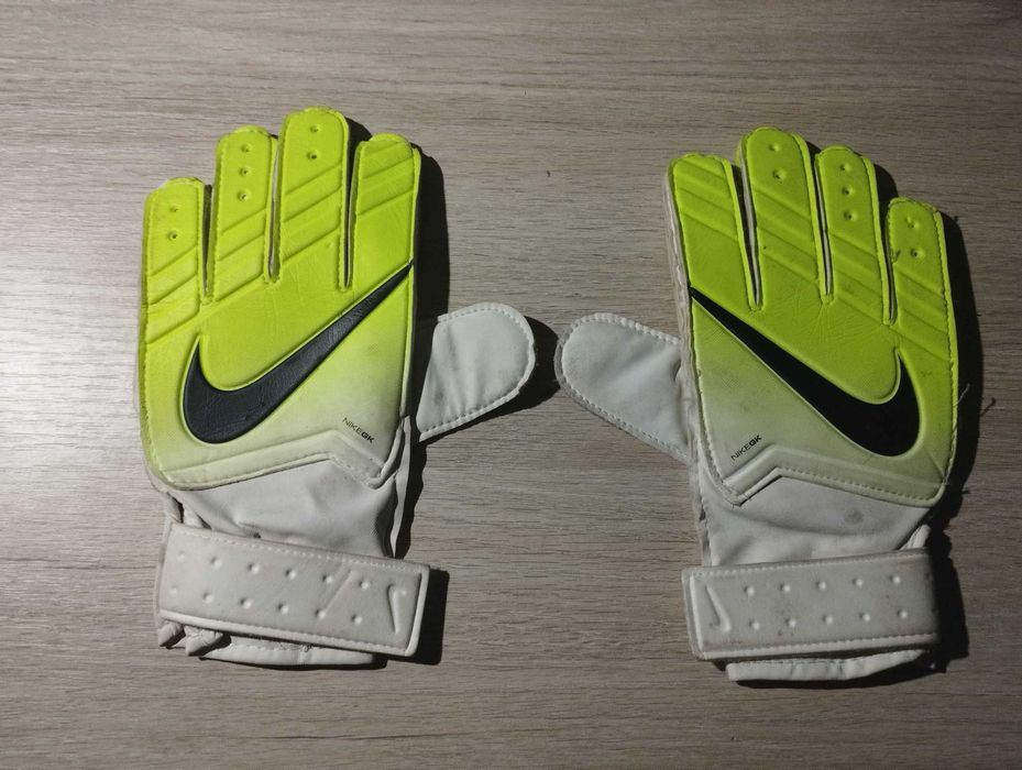 Luvas de Guarda Redes Nike GK para criança (usadas)